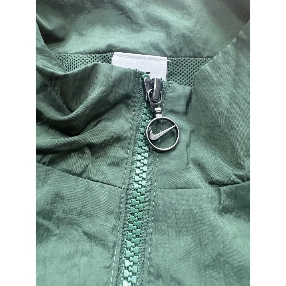 Nike Sportswear Essential Woven Jacket Green Size Medium Big Center Swoosh